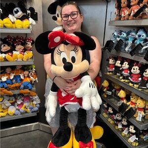 Meet your Posher, Danielle